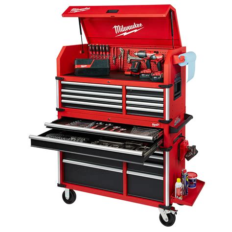 Tool Boxes & Tool Box Accessories 